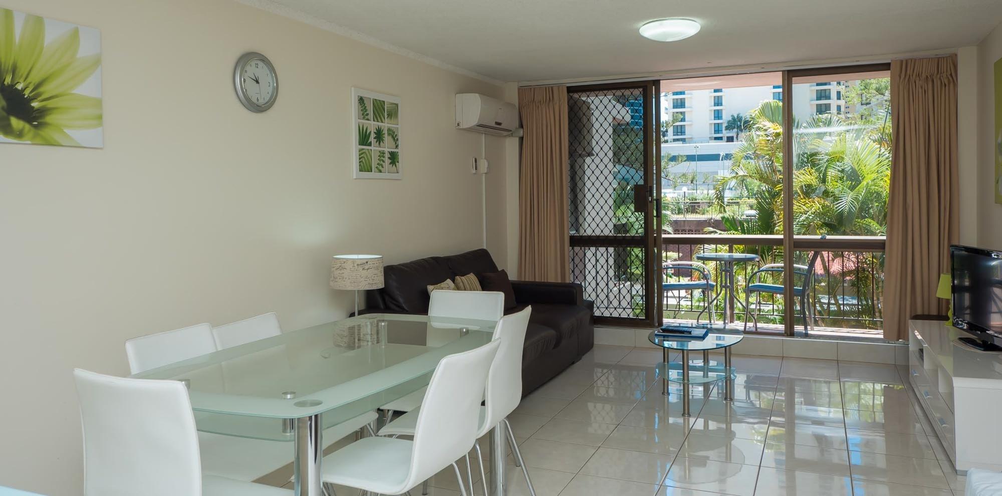 Trickett Gardens Holiday Inn Gold Coast Exterior foto