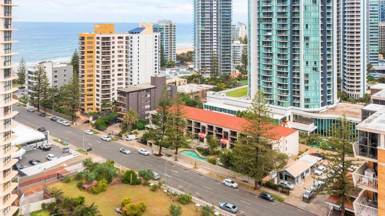 Trickett Gardens Holiday Inn Gold Coast Exterior foto