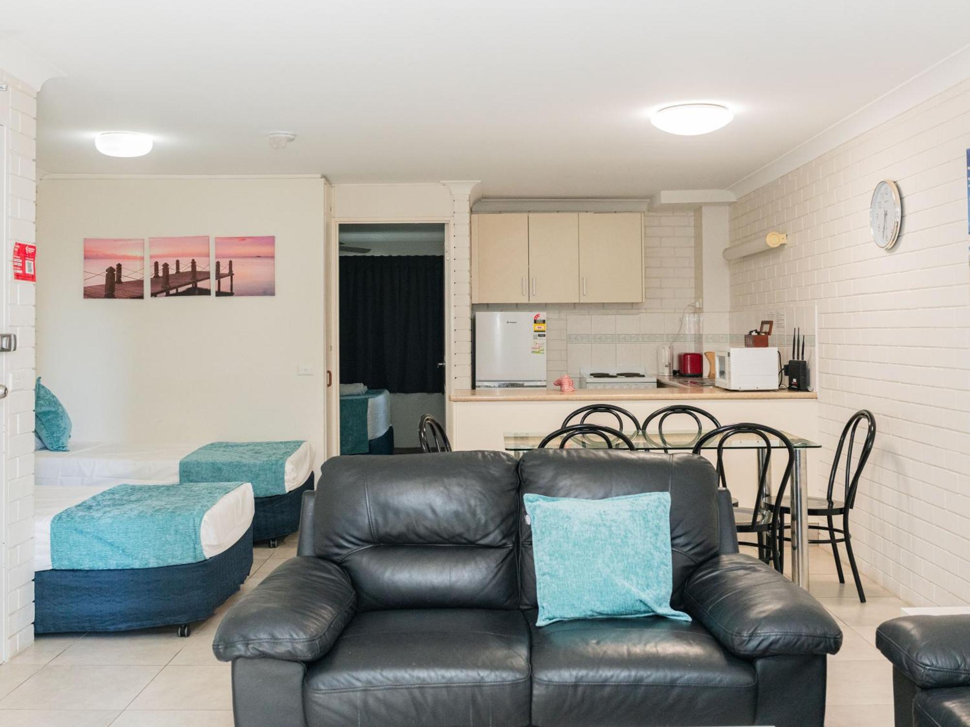 Trickett Gardens Holiday Inn Gold Coast Zimmer foto